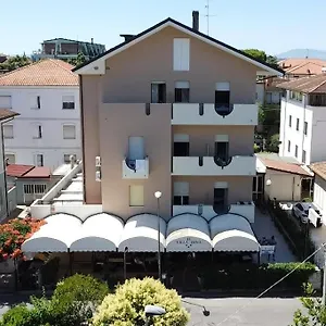 Dina Hotel