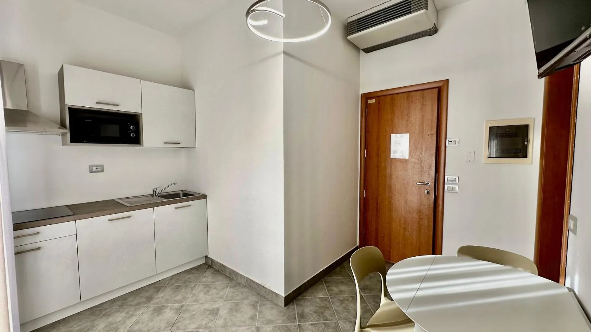 Residence Rimini Relax 0*,  Italy